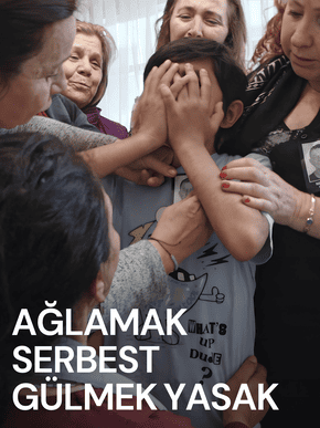 Ağlamak Serbest Gülmek Yasak izle